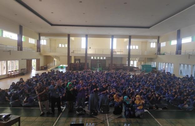 SMA 3 Pati gembira menyambut Sensus Penduduk